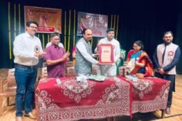 मराठी साहित्य, अभिवाचन स्पर्धा, विद्यार्थी स्पर्धा, मराठी भाषा दिन, ग. दि. माडगूळकर नाट्यगृह, चिंचवड, साहित्यिक कार्यक्रम, राज्यस्तरीय स्पर्धा